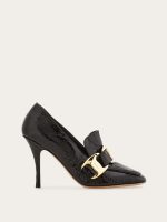 Ferragamo Maxi Vara plate pump